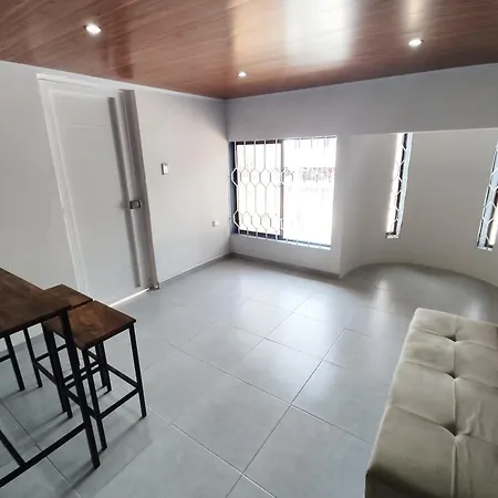 Acogedor Alpha Apartamento